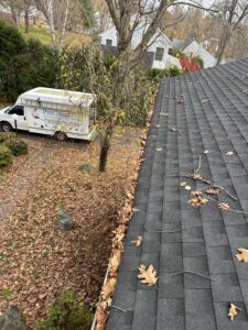 Gutter cleaning in enfield ct
